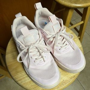 Vans UltraRange Rapidweld